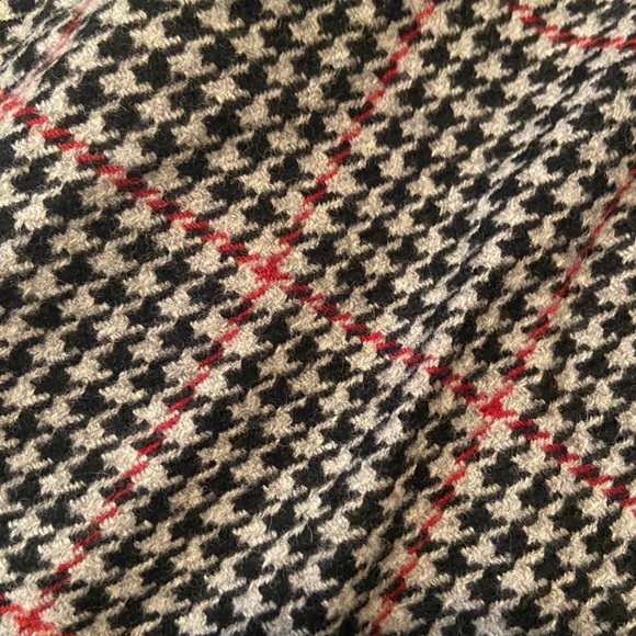 True Vintage Wool Houndstooth Mini - Picture 6 of 6